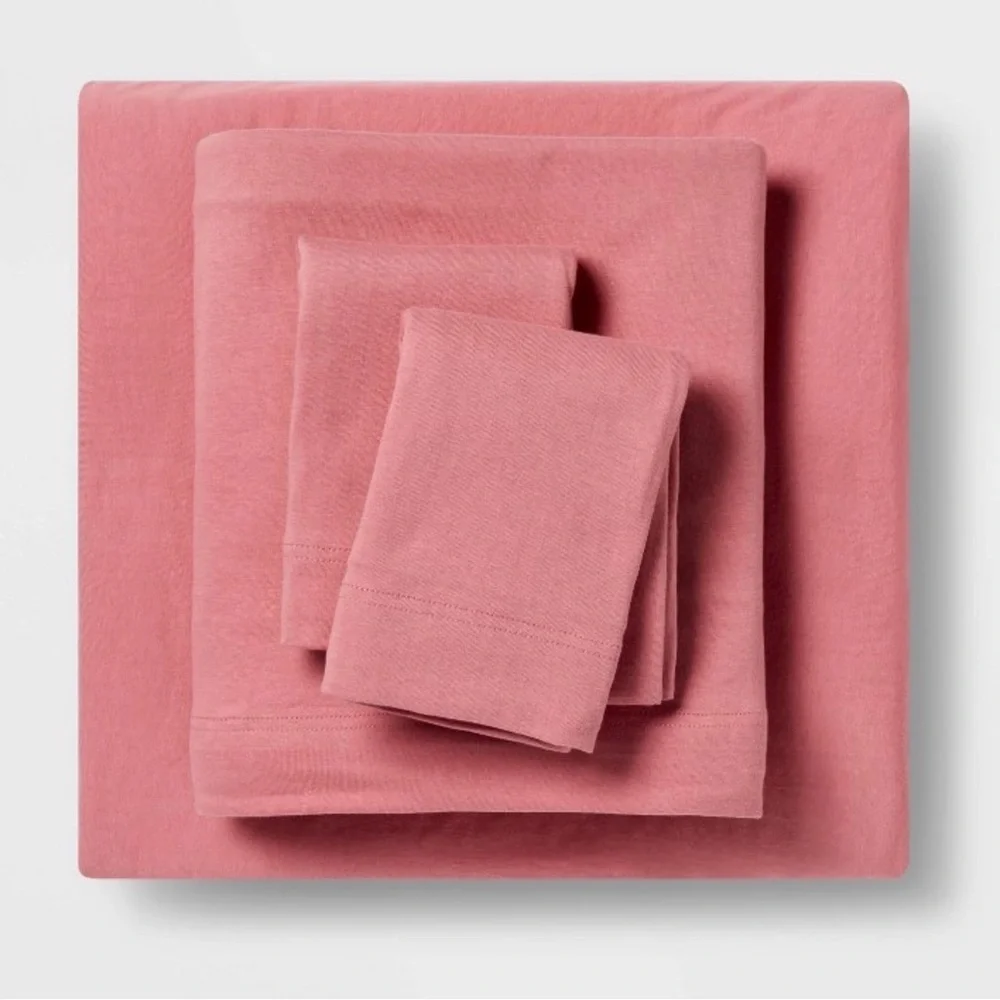 NWT set of 2 twin/twinXL microfiber pink fitted flat 1 pillowcase